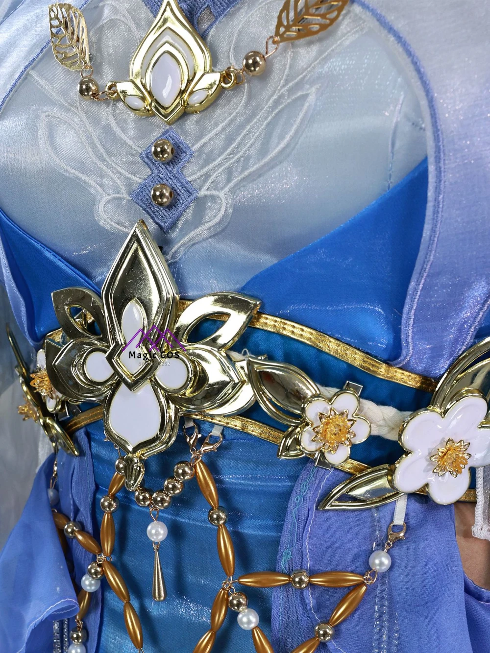 زي تنكري عصري عالي الجودة لحفل - مراجعة Anime Cosplay High Quality وسعره